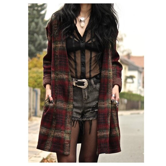 UNIF Nevermind Duster in Plaid - Picture 4 of 12